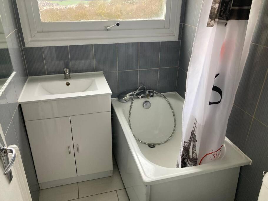 Grand Studio Confort Évreux Eksteriør billede